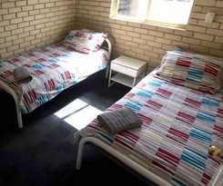 The Shiralee - Hostel
