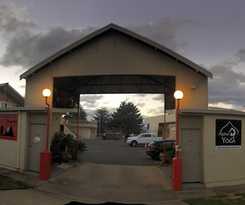 Hotel Kookaburra Ski Lodge