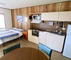 Hotel Sea Vu Caravan Park