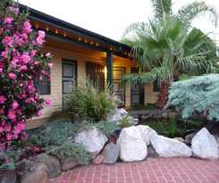 Motel Ten Dollar Town