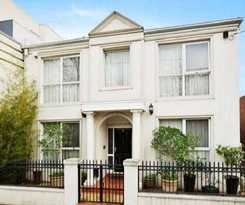 15 Charles Abbotsford Homestay
