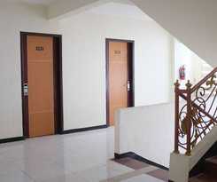 Reddoorz Plus Near Senen
