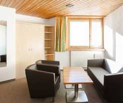 Hostel Mountain Crap Sogn Gion