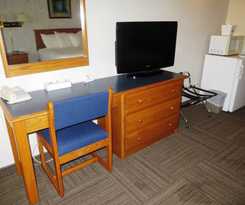 Hotel Days Inn By Wyndham Hinton