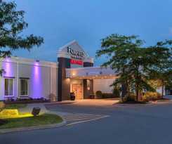 Fairfield Inn and Suites By Marriott Belleville