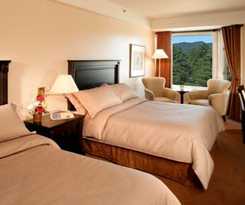 Manoir Des Sables and Golf