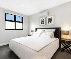 Manhattan Apartments - Caulfield North