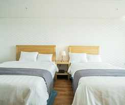 Hotel Breeze Bay