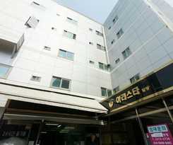  Tripstay Myeongdong