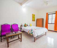 Hotel Oyo 13211 Home Studio Morjim Beach