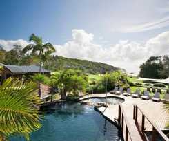 Hotel Breakfree Aanuka Beach Resort