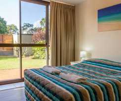 Windward Apartments
