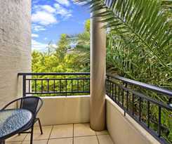 Terrigal Sails Serviced Apartments