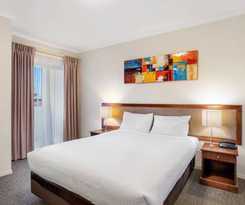MainStay Suites Kew
