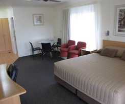 Aston Hill Motor Lodge