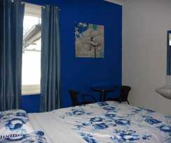 Adelaide Travellers Inn -