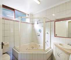 Hotel Lorne Coachman Inn