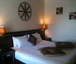 Golden West Motor Inn