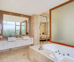 Hotel Oaks Casuarina Santai Resort