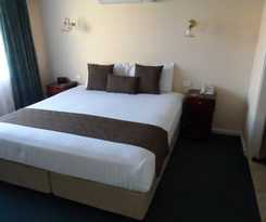 The Clifton and Grittleton Lodge