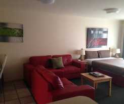 Beachcomber and Apartments Apollo Bay