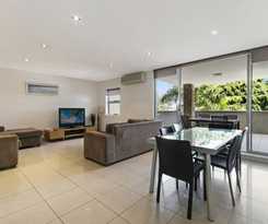 Hotel Redvue Apartments