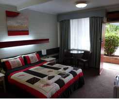 Motel The Grampians and The Views Restaurant