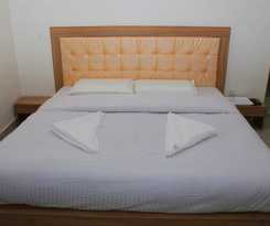 Hotel Yatrik Inn