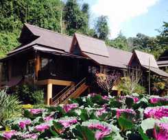 Hotel Angkhang Nature Resort