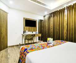 Hotel Fabhotel Galleria Inn