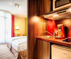 Leonardo and Residenz München