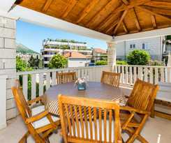 Hotel Apartments Vulicevic