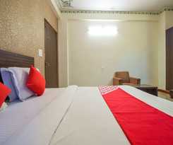 Oyo 5715 King Mansion
