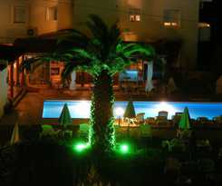 Hotel Australia