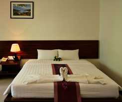 Hotel Dat Lanh Resort