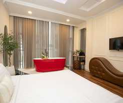 Quy Hung Hotel Central