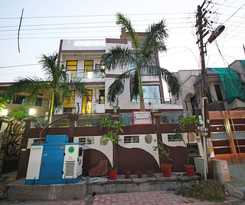 Oyo 457 Mittal Residency