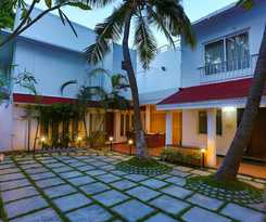 Avenue 11 Boutique Residences