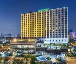 Hotel Ramada By Wyndham Bangkok Chaophya Park