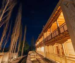 Hotel Ladakh Sarai Resort