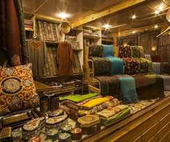 Hotel Heevan Retreat