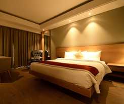 Hotel Kiranshree Grand