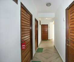 Oyo 10399 Rosewood Inn
