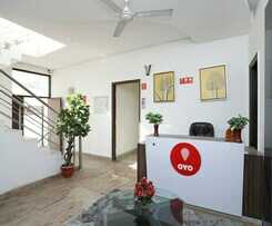 Oyo 11872 Heaven Inn