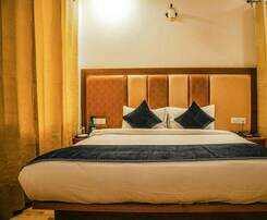 Hotel Jade Vine Resort