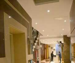 Oyo 11680 Grand Star