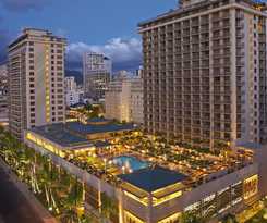 Embassy Suites - Waikiki Beach Walk