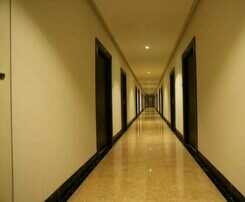 Hotel Grand Parivaar