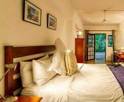 Hotel Rissington Inn