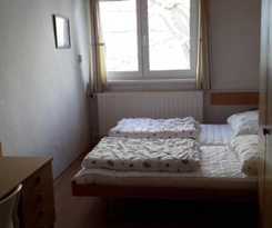  turistick&aacute; ubytovna z&aacute;meček